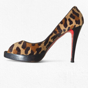 Christian Louboutin Leopard Pony Hair Very Prive Heels 39.5 US 9.5 Peep Toe Pump